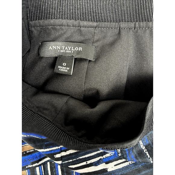 Ann Taylor Skirt Womens Petite Size 0 Geometric Print Multicolor Blue - Picture 4 of 9